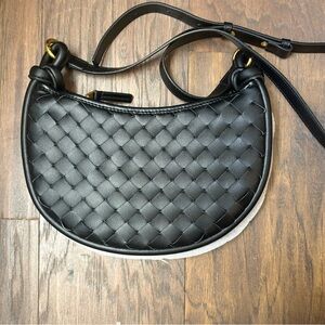 Elegant Black Crossbody Bag